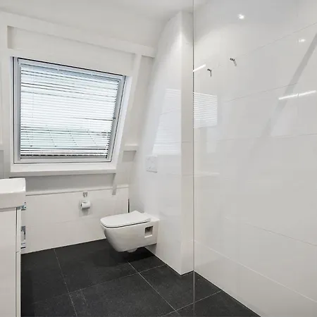 Five Churches View 아파트